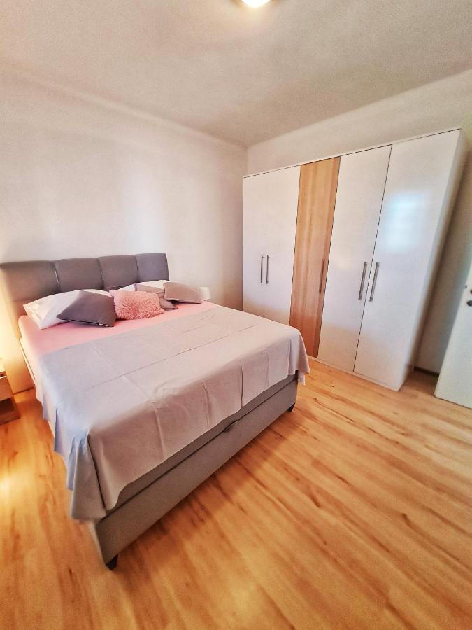 Apartmani Carmen Bibinje Kültér fotó