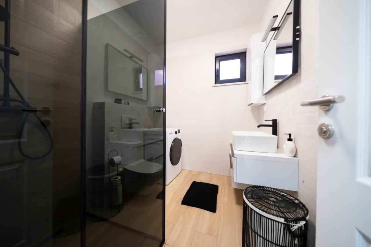 Apartmani Carmen Bibinje Kültér fotó